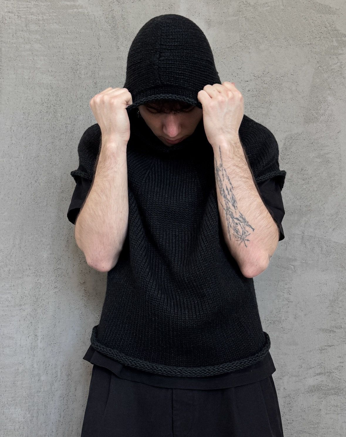 Yohji Yamamoto Yohji Yamamoto Hooded Knit Poncho Vest mid 90’s Size L / US 10 / IT 46 - 7 Thumbnail