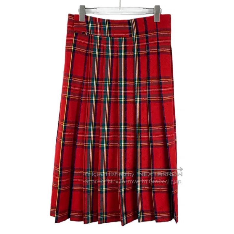 Louis Vuitton Louis Vuitton size s Red check worsted wool pleated skirt Size 24" / US 00 / IT 34 - 1 Thumbnail