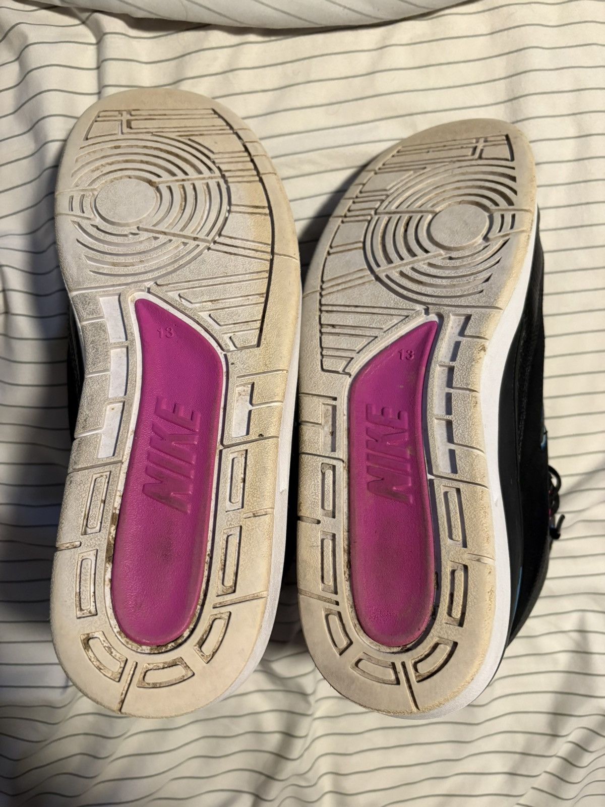 Jordan Brand Jordan 2 radio raheem Size US 13 / EU 46 - 6 Thumbnail