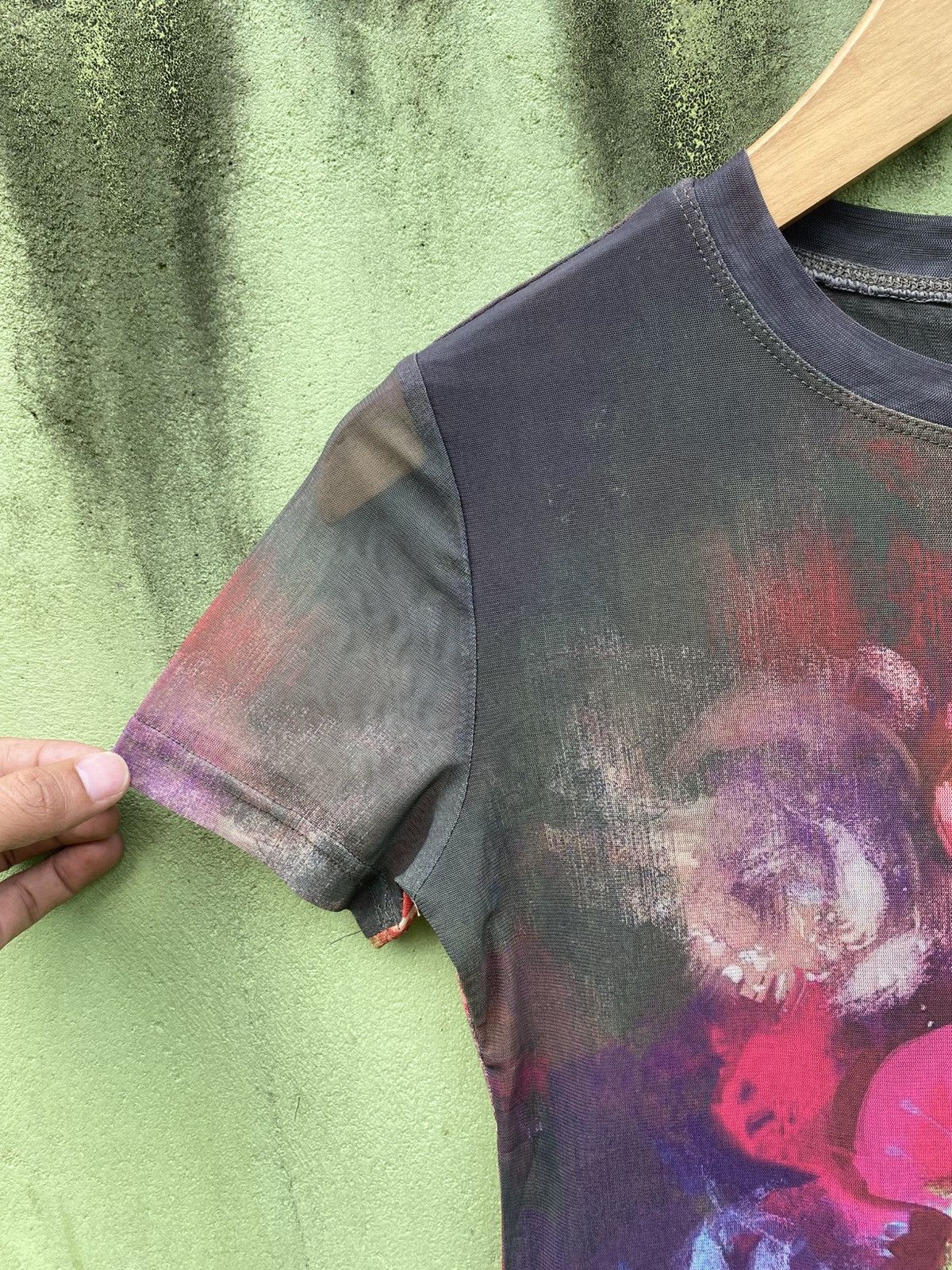 Japanese Brand H&D Artistic Floral Painting Dark Tone Tee Grunge Aesthetic Size L / US 10 / IT 46 - 3 Thumbnail