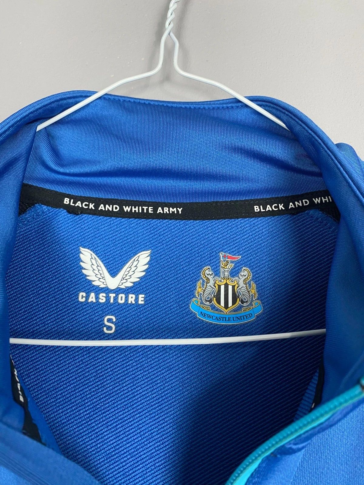 Castore Newcastle United Jacket 2023/2024 Football Soccer Track Size US S / EU 44-46 / 1 - 3 Thumbnail