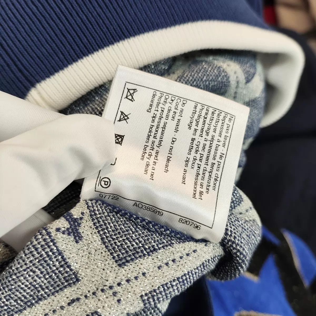 Chanel Chanel 16S Wool Sweater Blue 34 EU Size XS / US 0-2 / IT 36-38 - 5 Thumbnail