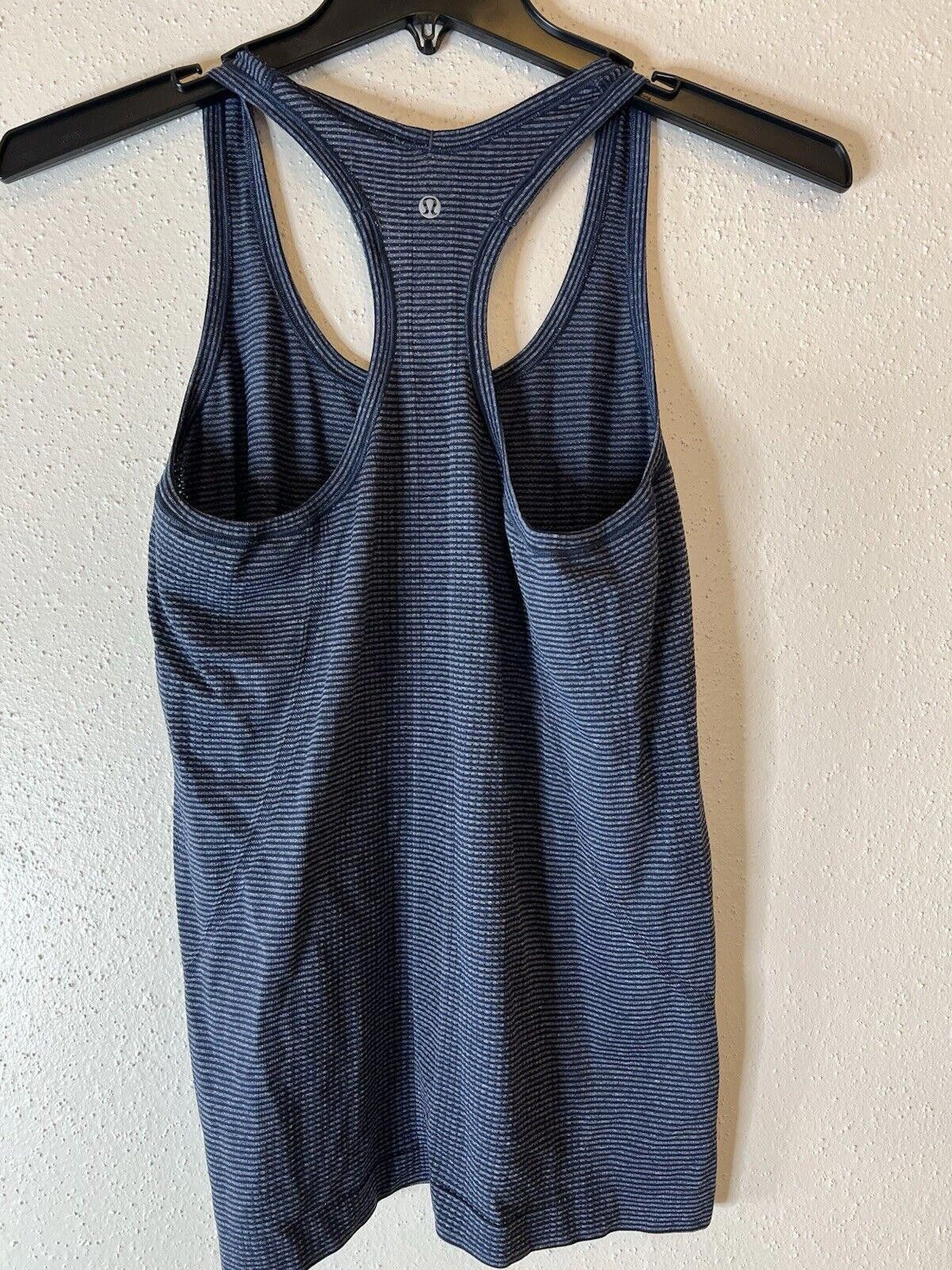 Designer Lululemon Swiftly Tech Racerback Heathered Navy Sz8 Size M / US 6-8 / IT 42-44 - 3 Thumbnail