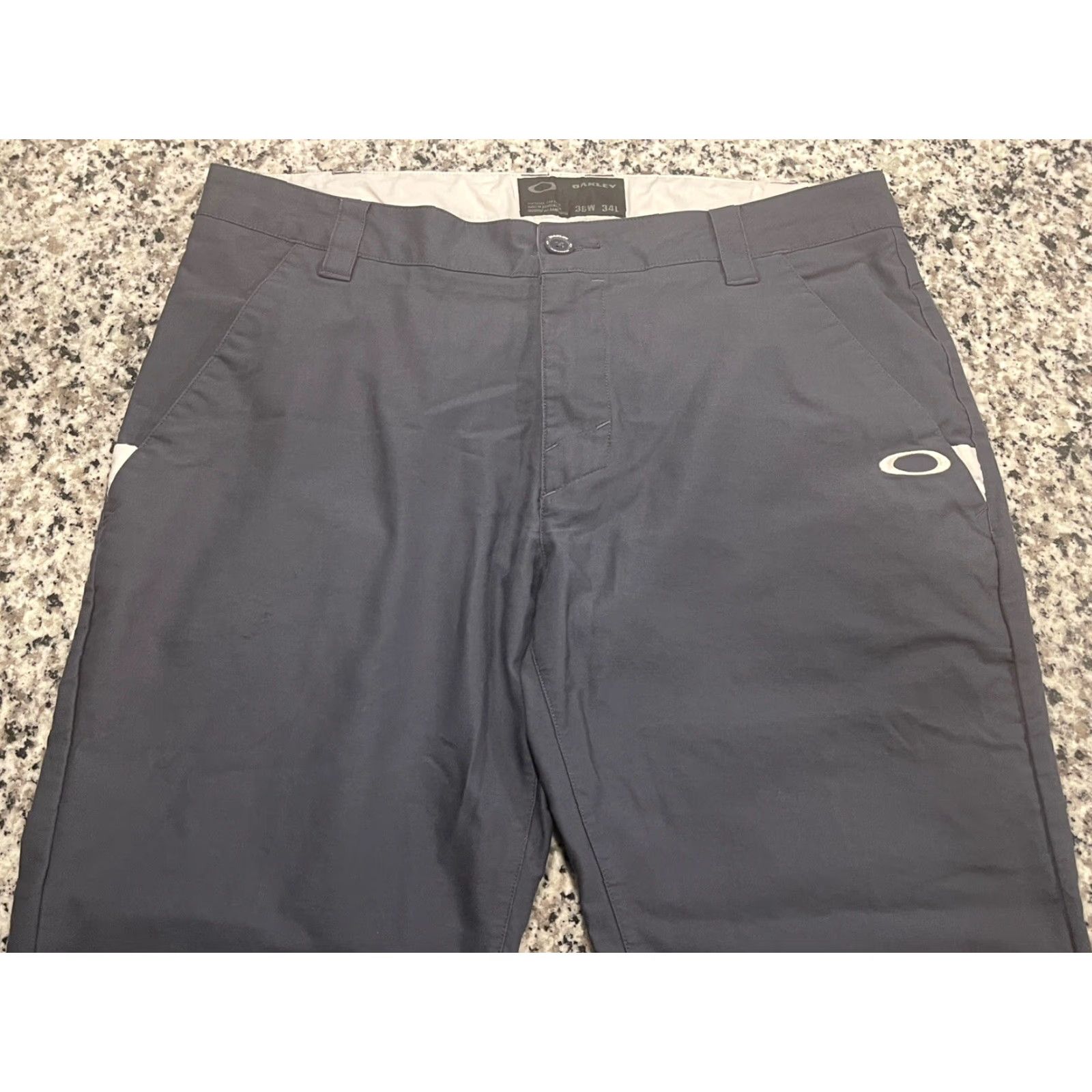 Oakley Oakley Pants Men 36x30.5 Blue Golf Straight Leg Outdoor Casual Workwear Size US 36 / EU 52 - 2 Thumbnail