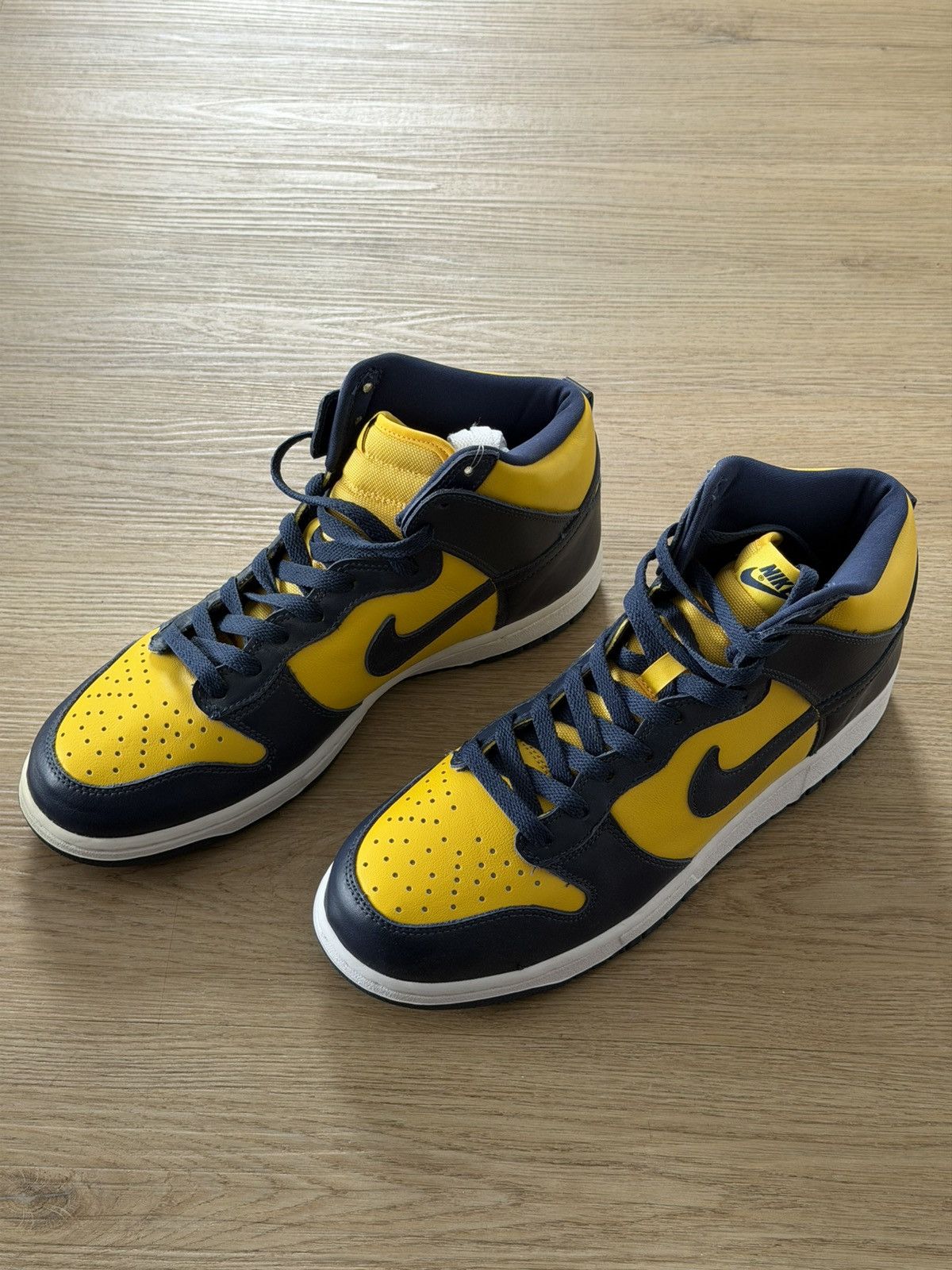 Nike Nike Dunk High Michigan Size US 9.5 / EU 42-43 - 9 Thumbnail
