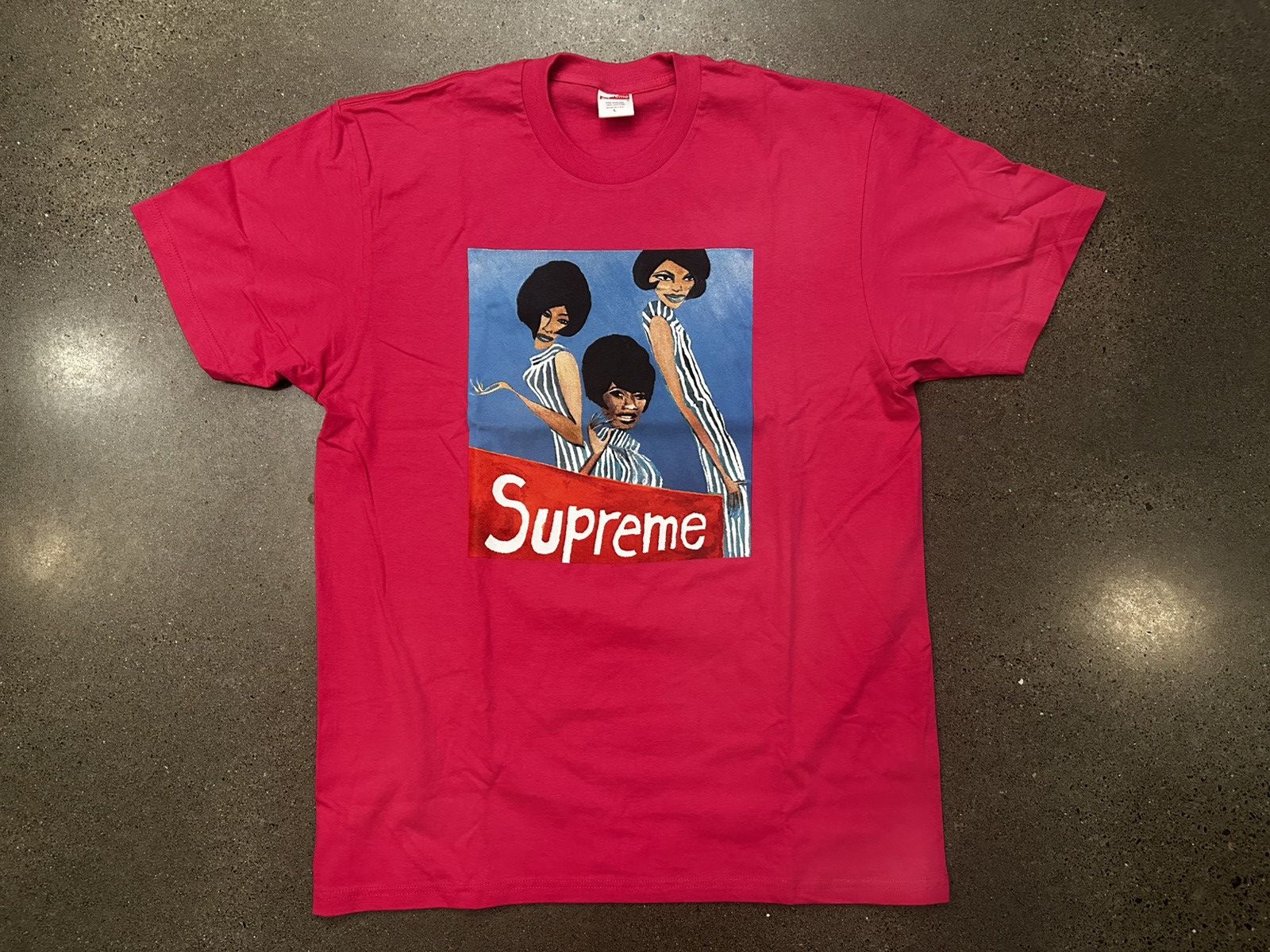 Supreme Supreme x the supremes tee pink Size US L / EU 52-54 / 3 - 1 Thumbnail
