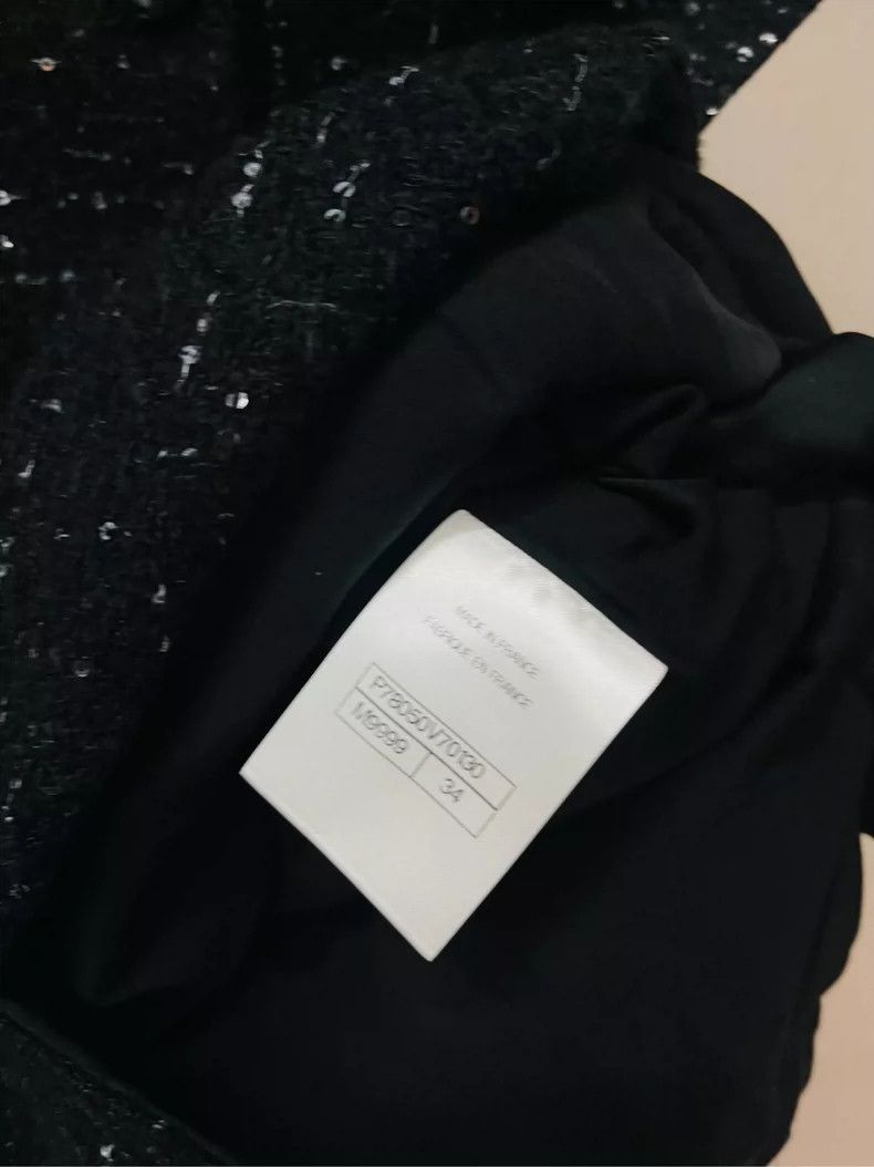 Chanel Chanel 24k black fine shiny piece tweed heavy industry vest Size XXS / US 00 / IT 34 - 3 Thumbnail