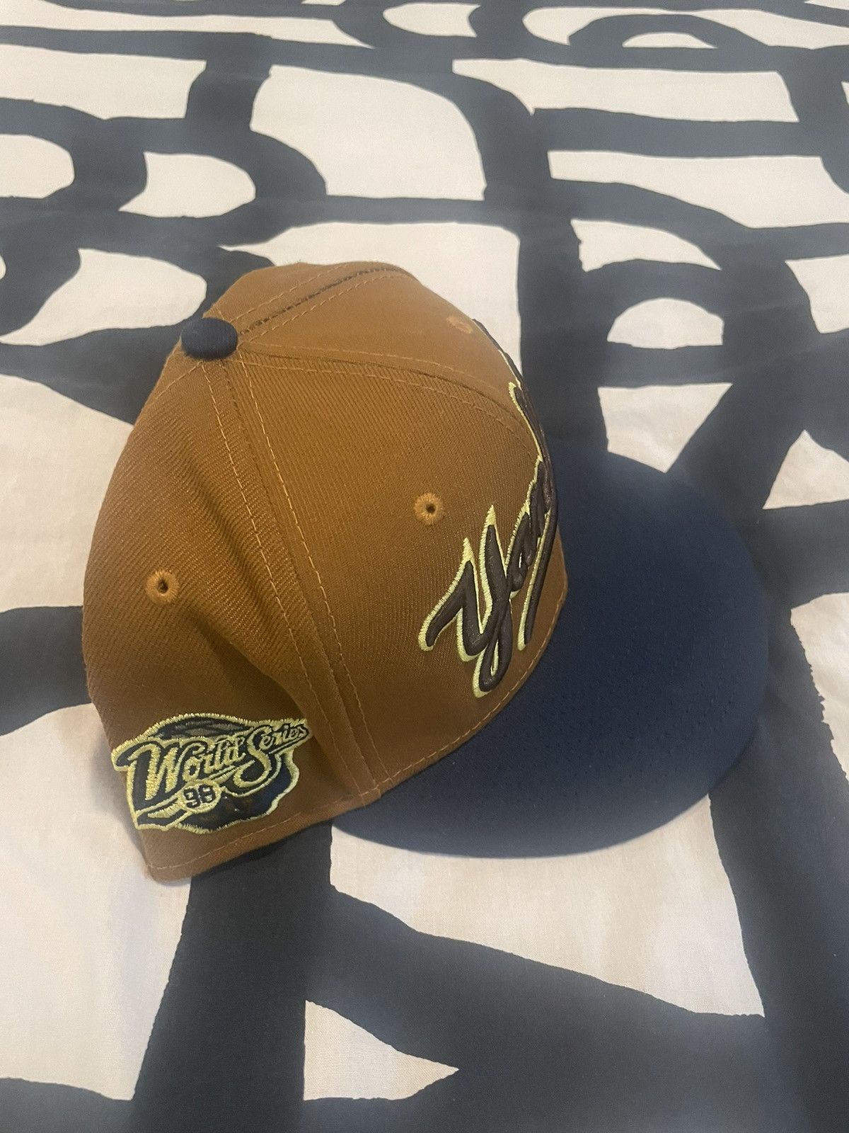 New Era New York Yankees Fitted 7 3/8 Size ONE SIZE - 2 Thumbnail