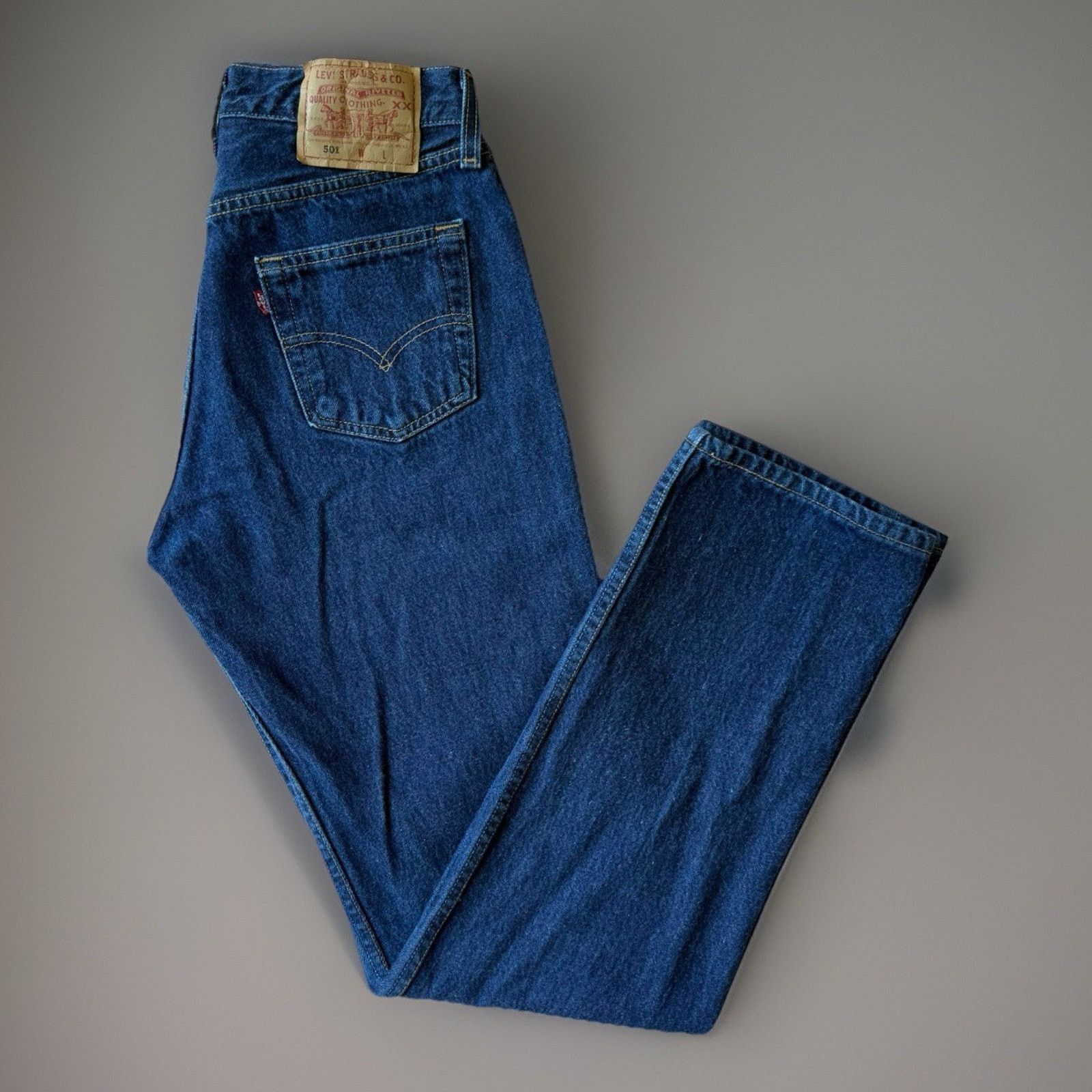 Levi's × Vintage Vintage Levis 501 Jeans 28 Blue 90s Dark Wash Made in USA Size US 28 / EU 44 - 1 Thumbnail