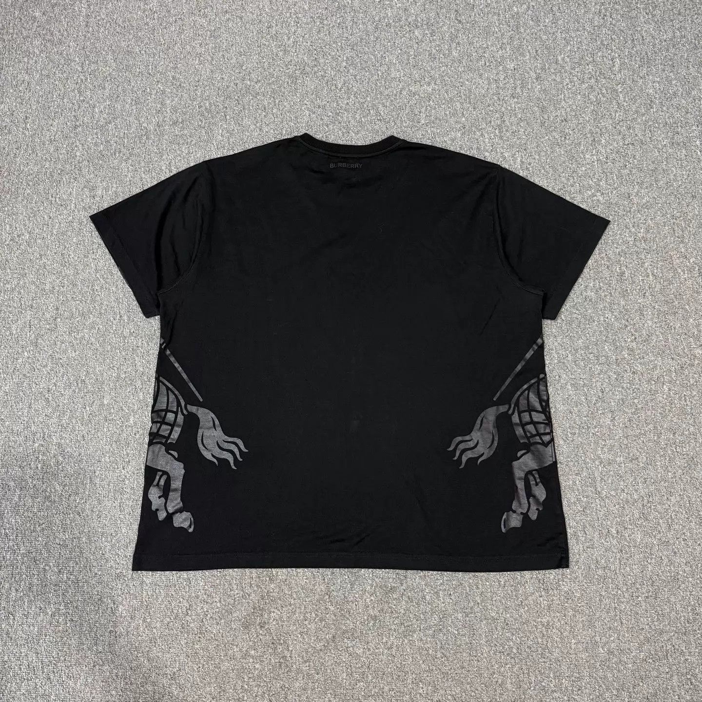 Burberry Burberry Black Horseferry Short Sleeve L 99New Size US L / EU 52-54 / 3 - 2 Thumbnail