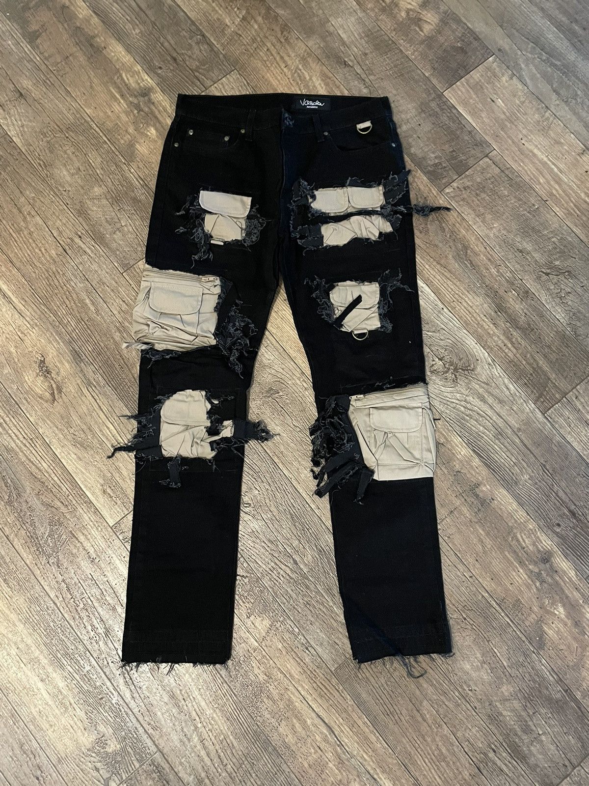 Japanese Brand Slim Fit Black Cargo Pants Rip Denim 34 Size US 34 / EU 50 - 1 Thumbnail