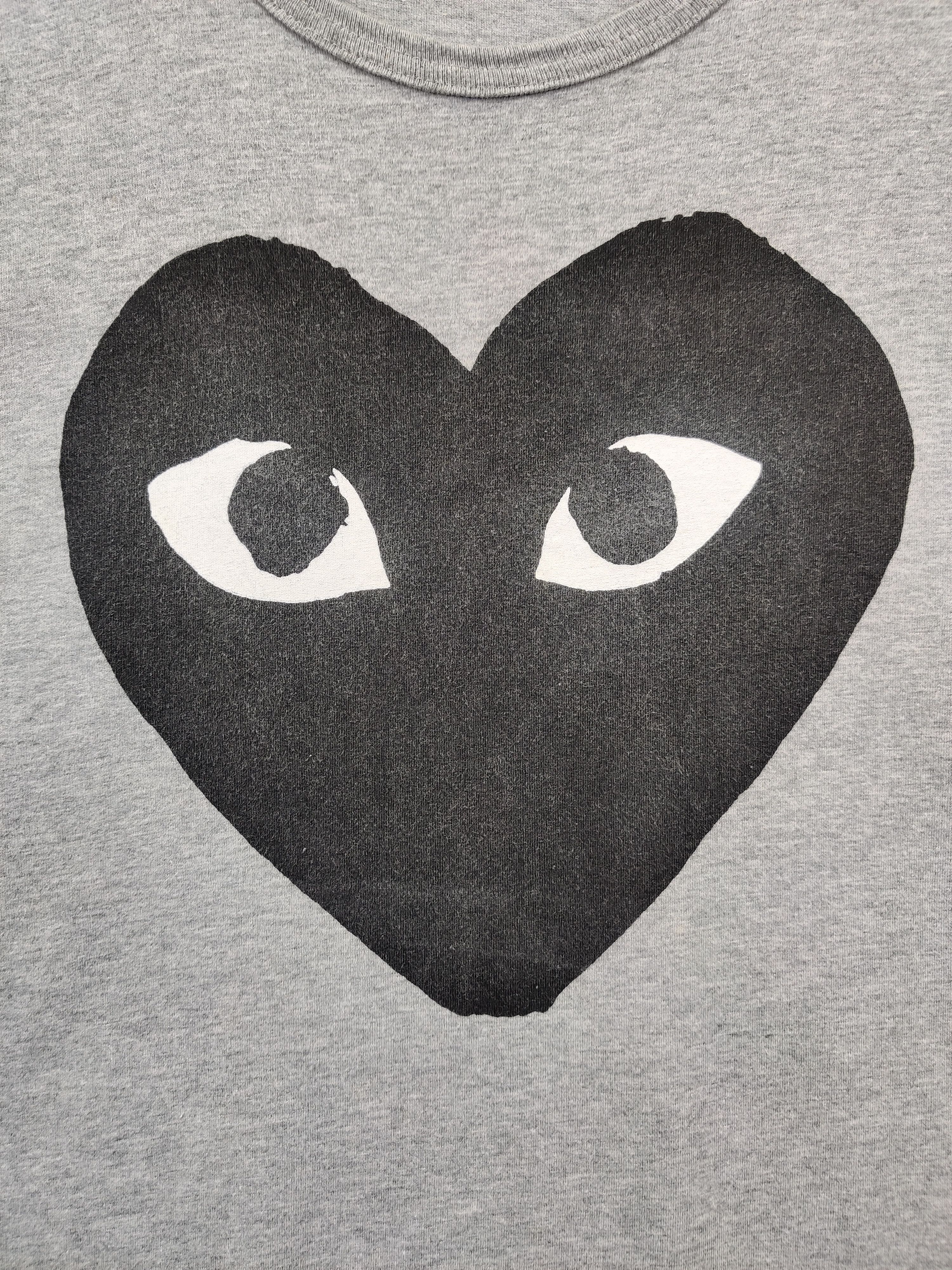 Comme des Garcons Vintage Comme Des Garcons Heart TeeTshirt Size US L / EU 52-54 / 3 - 7 Thumbnail