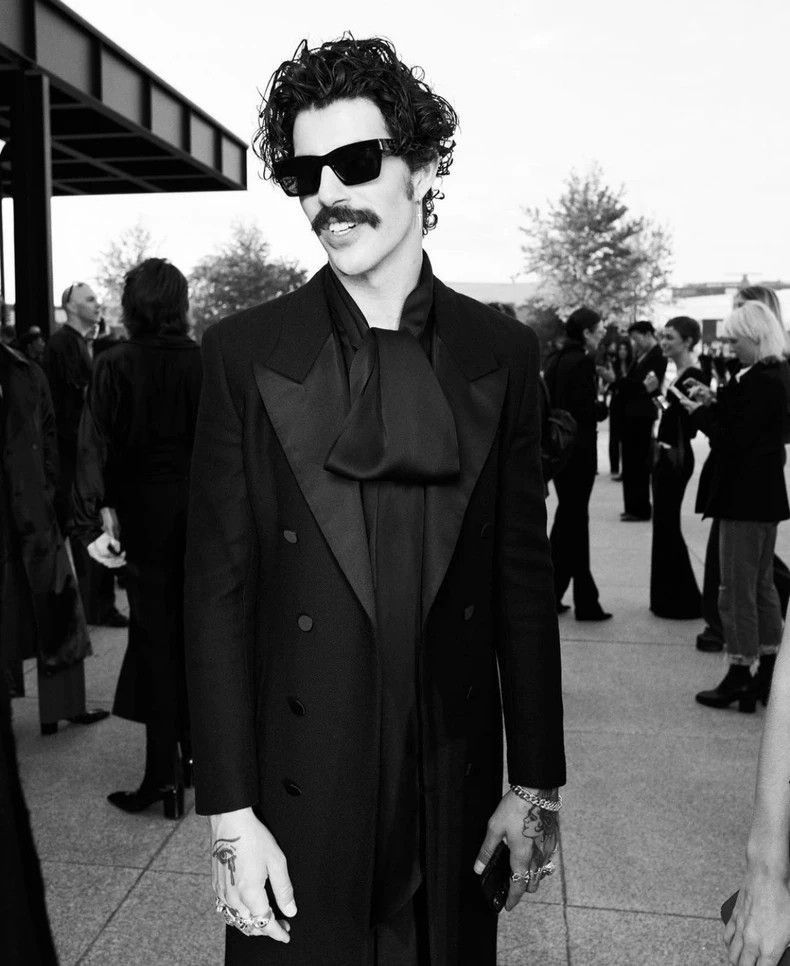 Saint Laurent Paris black silk double-breasted coat-2507 Size US L / EU 52-54 / 3 - 9 Thumbnail