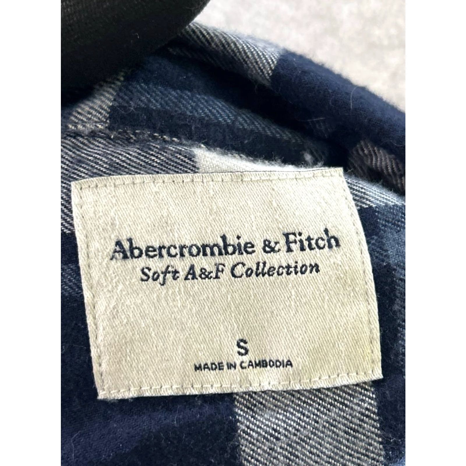 Abercrombie & Fitch Abercrombie & Fitch Shirt Womens Small Blue Plaid Button-Up Knit Viscose Short Sleeve? Size S / US 4 / IT 40 - 3 Thumbnail
