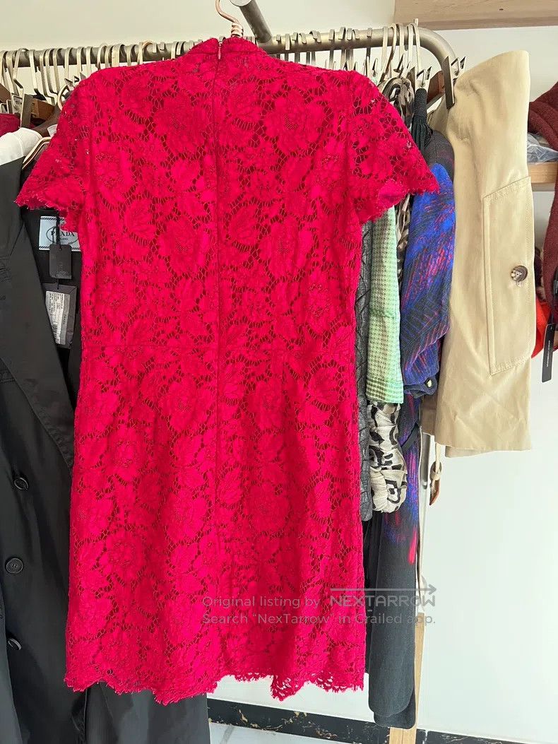 Valentino Valentino dress Size M / US 6-8 / IT 42-44 - 2 Thumbnail