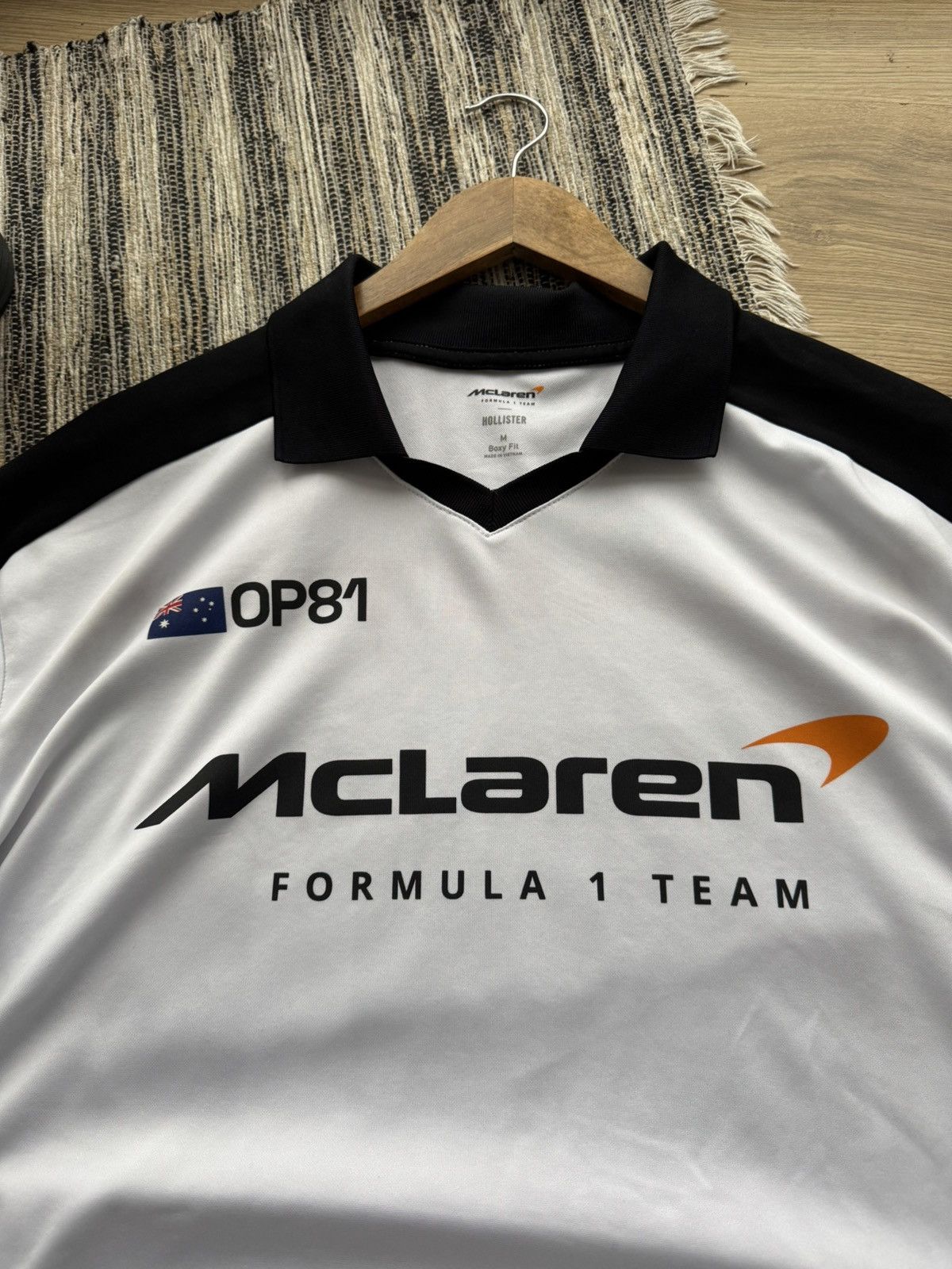 Malcolm McLaren McLaren Racing Formula 1 Team Big Logo Jerseys Box Fit Shirt Size US M / EU 48-50 / 2 - 4 Thumbnail