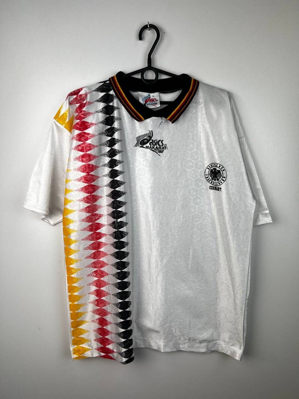 Vintage Germany ASICS 90s football vintage t-shirts size XL Size US XL / EU 56 / 4 - 1 Thumbnail
