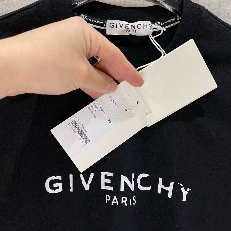 Other Givenchy Black destroyed lettering short sleeve, size XS Size US XS / EU 42 / 0 - 3 Thumbnail