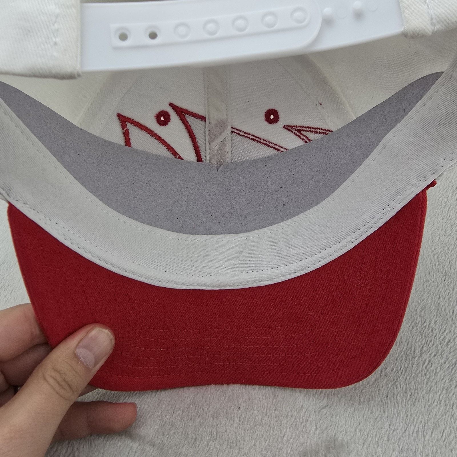 NASCAR Auto Club Speedway Sharktooth Hat Nascar White Red Vintage Size ONE SIZE - 9 Thumbnail