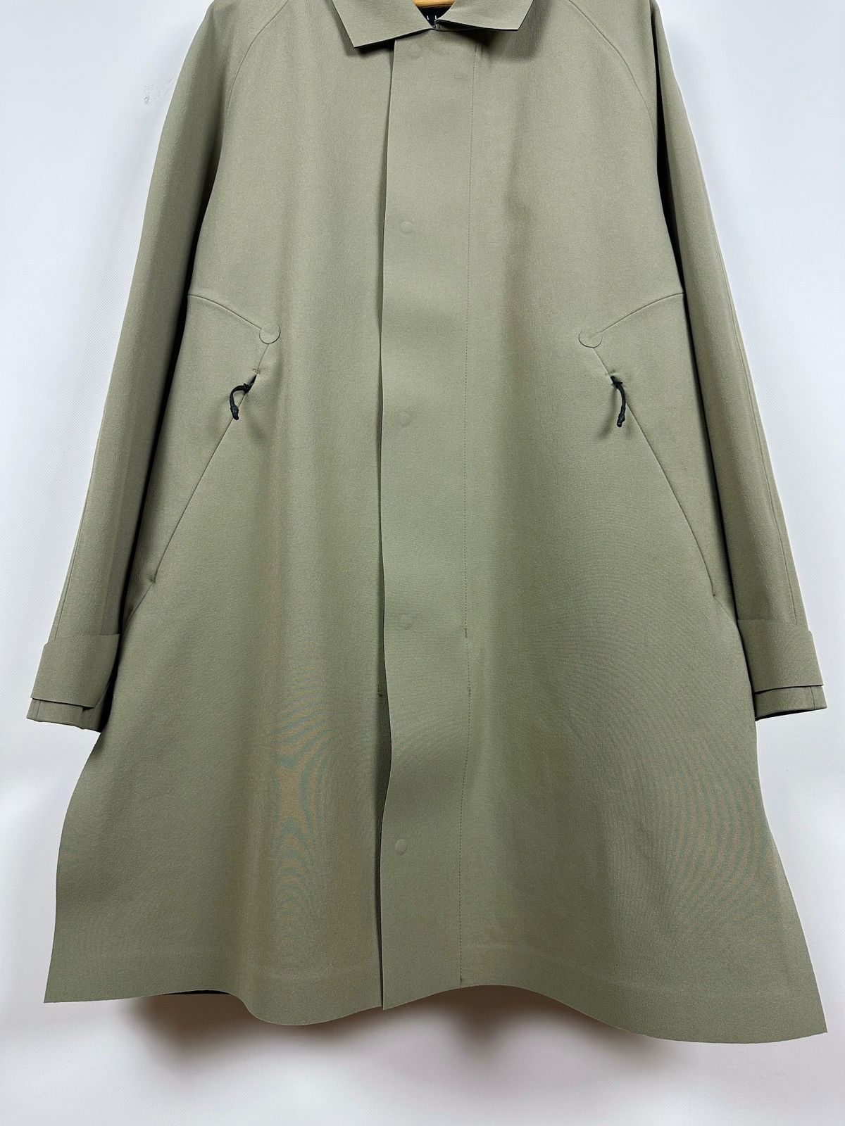 Vollebak Vollebak Laser Cut Khaki Trench Coat Size US XL / EU 56 / 4 - 11 Thumbnail