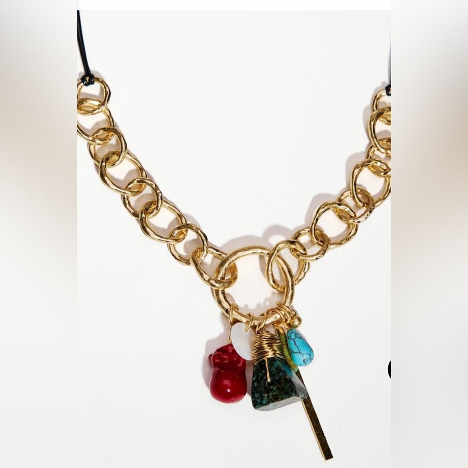 Zara NWT- Zara CONTRAST NECKLACE WITH STONES AND CHARMS Size ONE SIZE - 3 Thumbnail