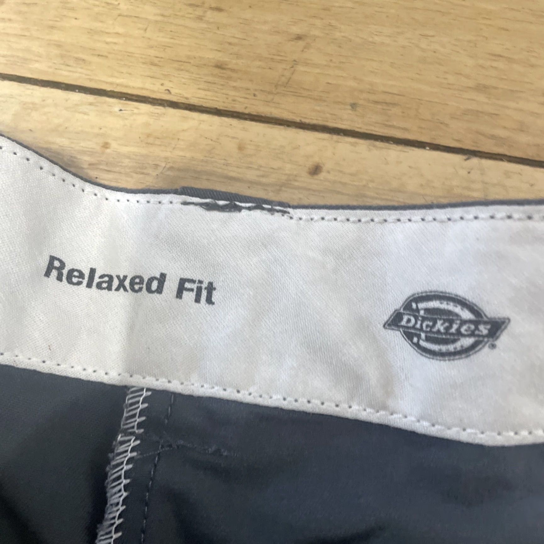 Dickies VINTAGE Dickies Shorts Men 38 Relaxed Fit Y2k Streetwear Twill Cotton Hip Hop Work Chino Gray Baggy Casual Shorts Size US 38 / EU 54 - 5 Thumbnail