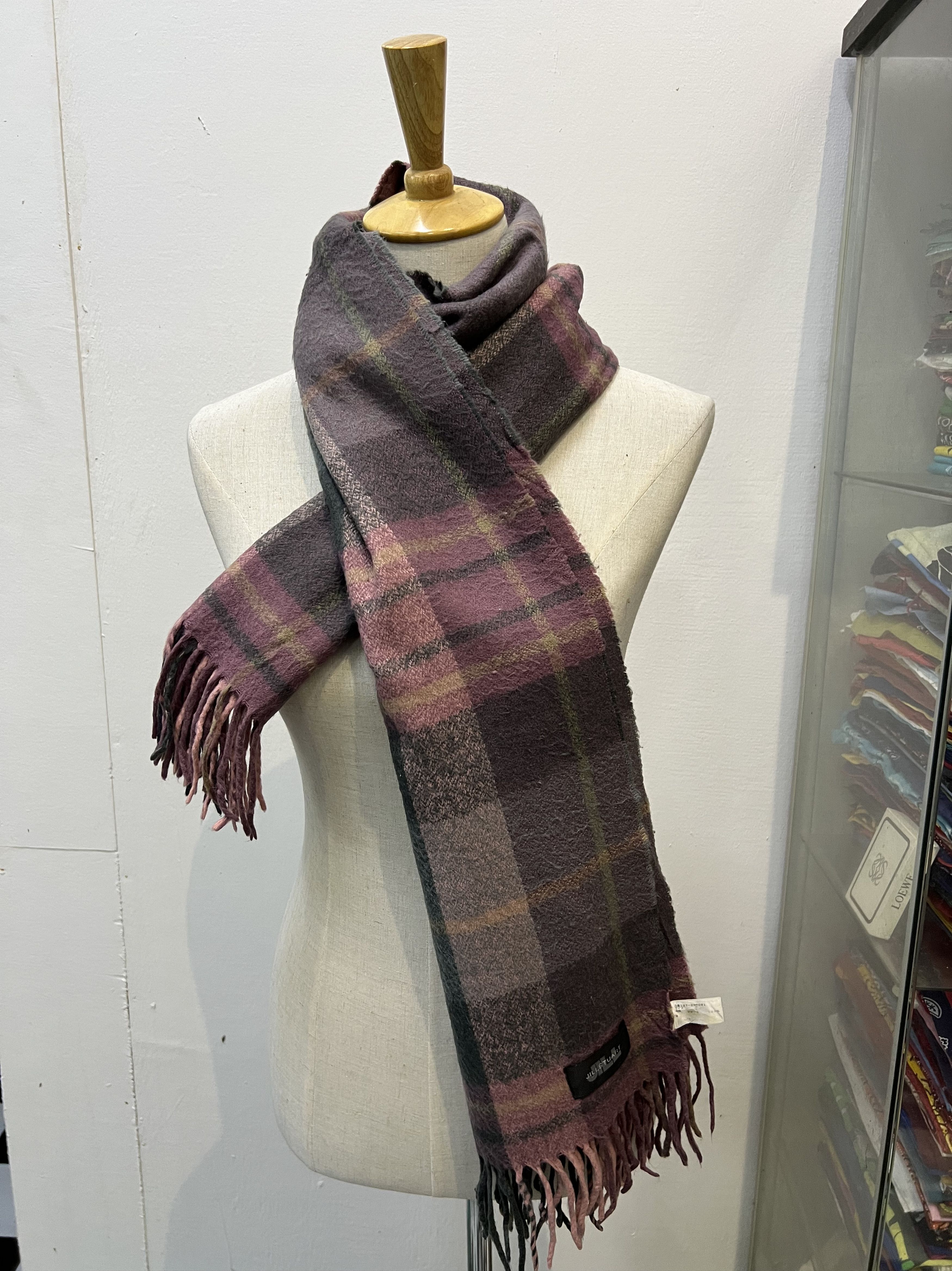 Jil Stuart Jil Stuart Oversize Scarf / Muffler / Neckwear P1012 Size ONE SIZE - 1 Thumbnail