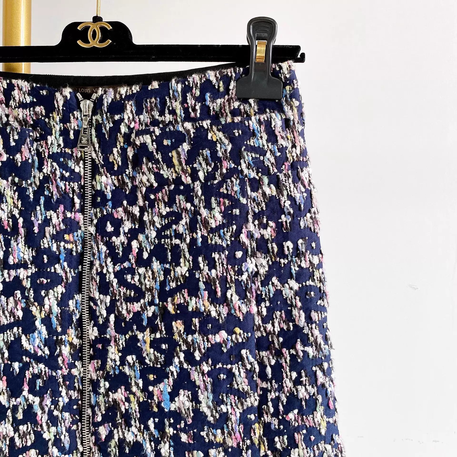 Louis Vuitton LV tweed mini skirt 34 Size 25" / US 0 / IT 36 - 6 Thumbnail