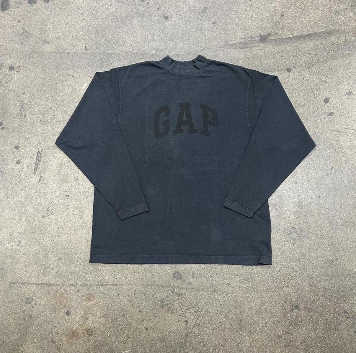 Balenciaga × Gap × Yeezy YGEBB Black Dove Print Long Sleeve Size US M / EU 48-50 / 2 - 1 Thumbnail