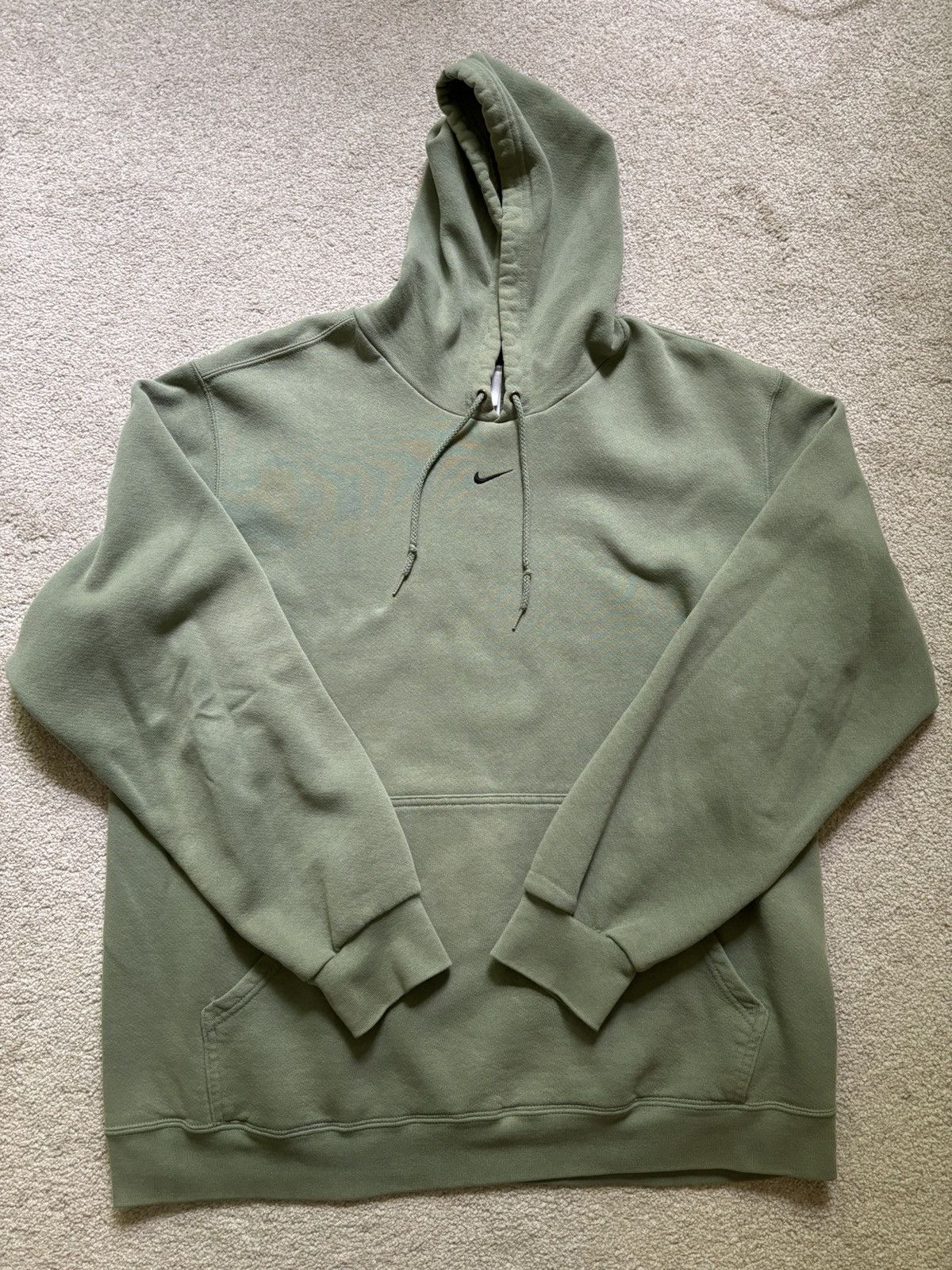 image of Nike Center Swoosh Hoodie Sage Green, Men's (Size Large)