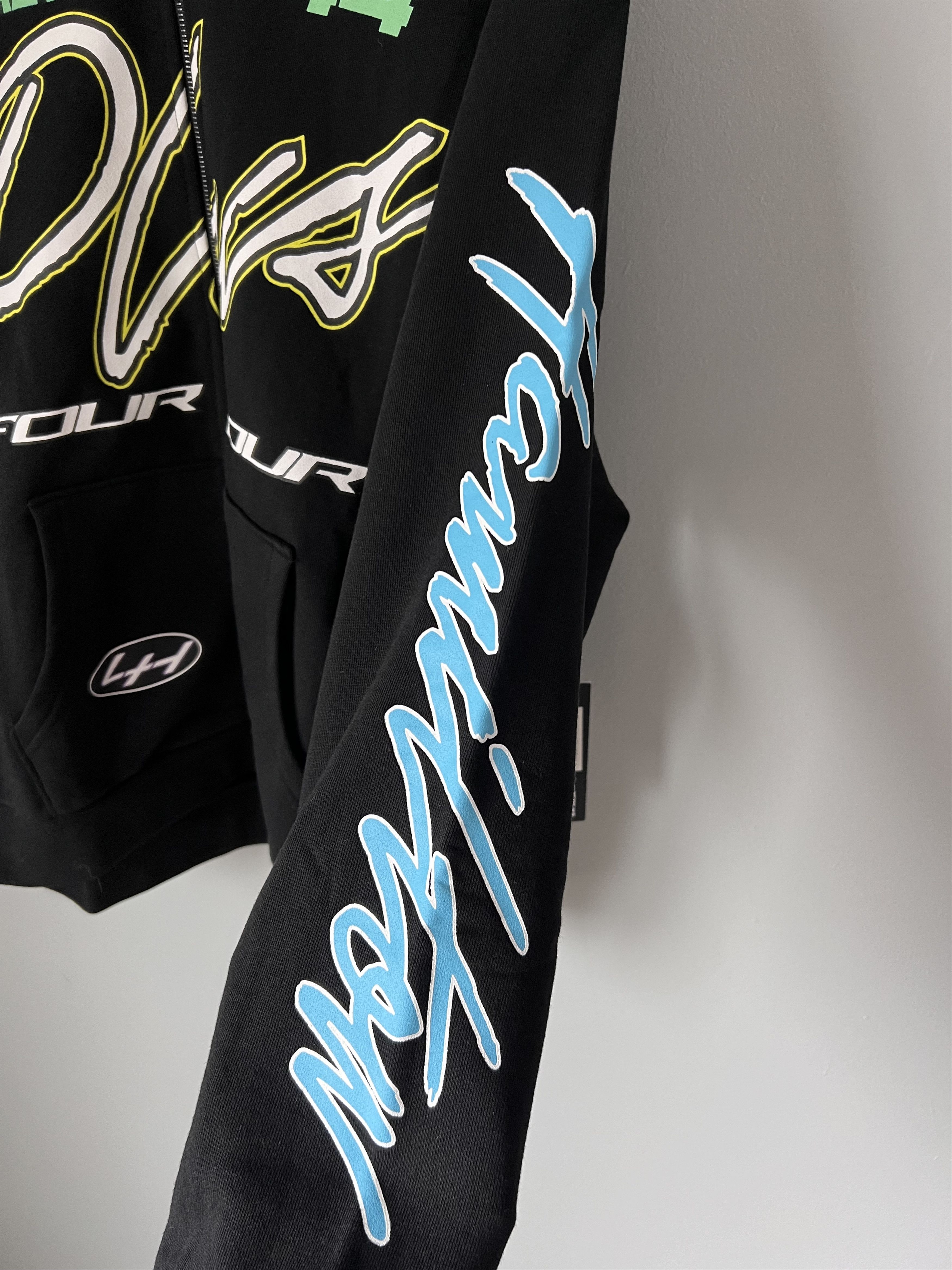 +44 +44 Lewis Hamilton Austin Moto Zip Up Hoodie in Black Size US L / EU 52-54 / 3 - 5 Thumbnail