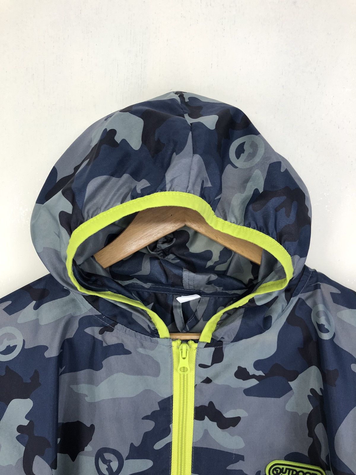 Japanese Brand Outdoor Camo Poncho Raincoat Size US M / EU 48-50 / 2 - 4 Thumbnail