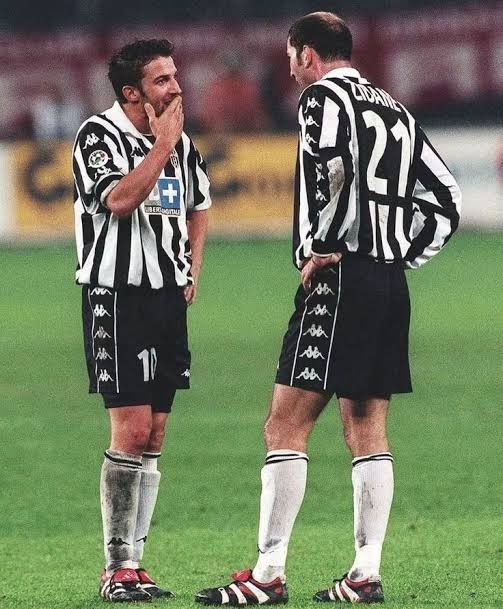 Kappa Grail Juventus 98 Zidane 21 Brand New w/ Tags Size US XL / EU 56 / 4 - 6 Thumbnail