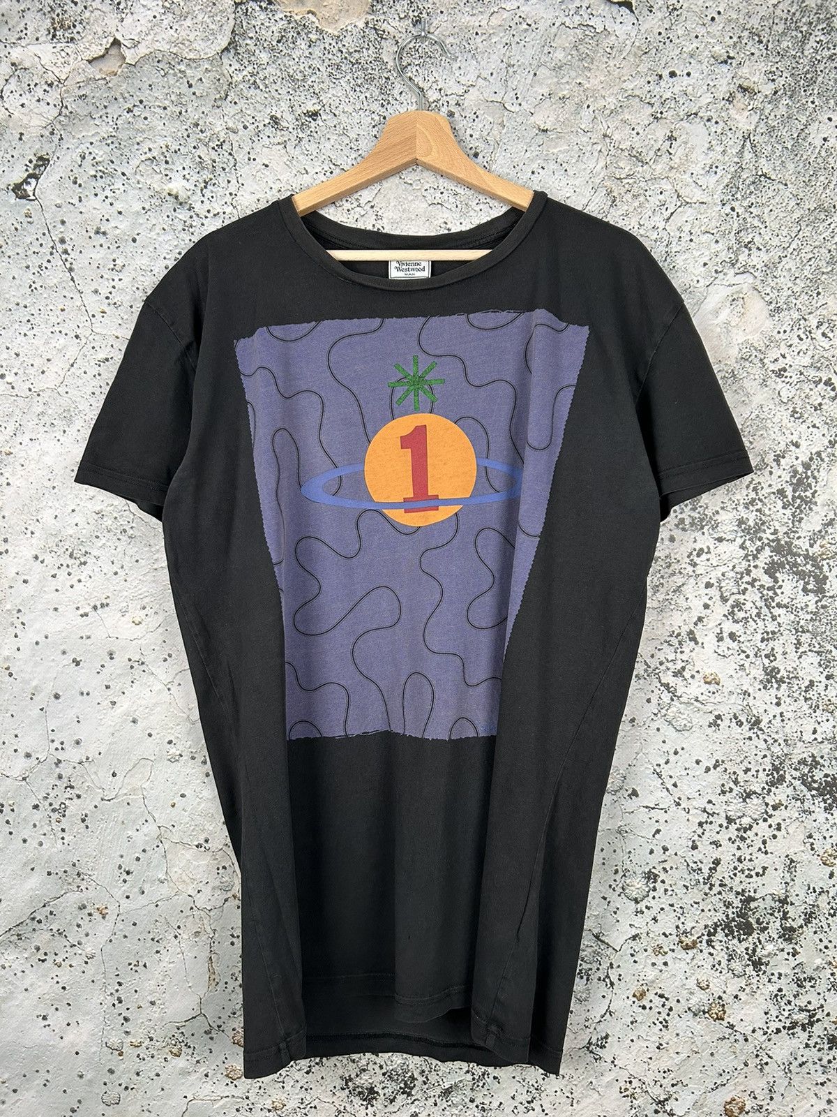 Designer Vivienne Westwood Graphic Tee Big Print Designer Rare Hype Size US M / EU 48-50 / 2 - 1 Thumbnail