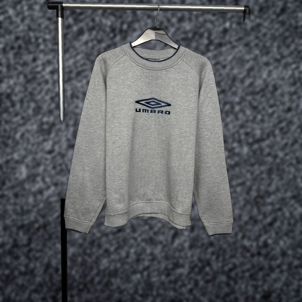 Umbro Umbro 90s Vintage Mens Sweatshirt L Gray Logo Crew Neck Pullover Size US L / EU 52-54 / 3 - 1 Thumbnail