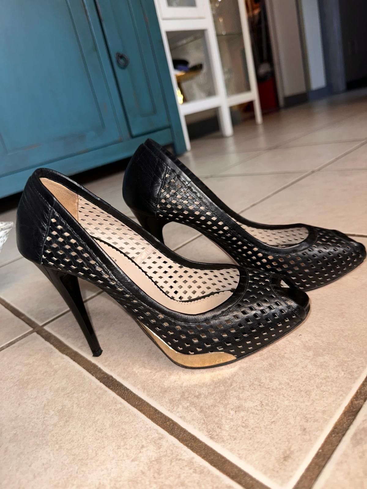 Iceberg Iceberg Heels Size US 7 / IT 37 - 3 Thumbnail