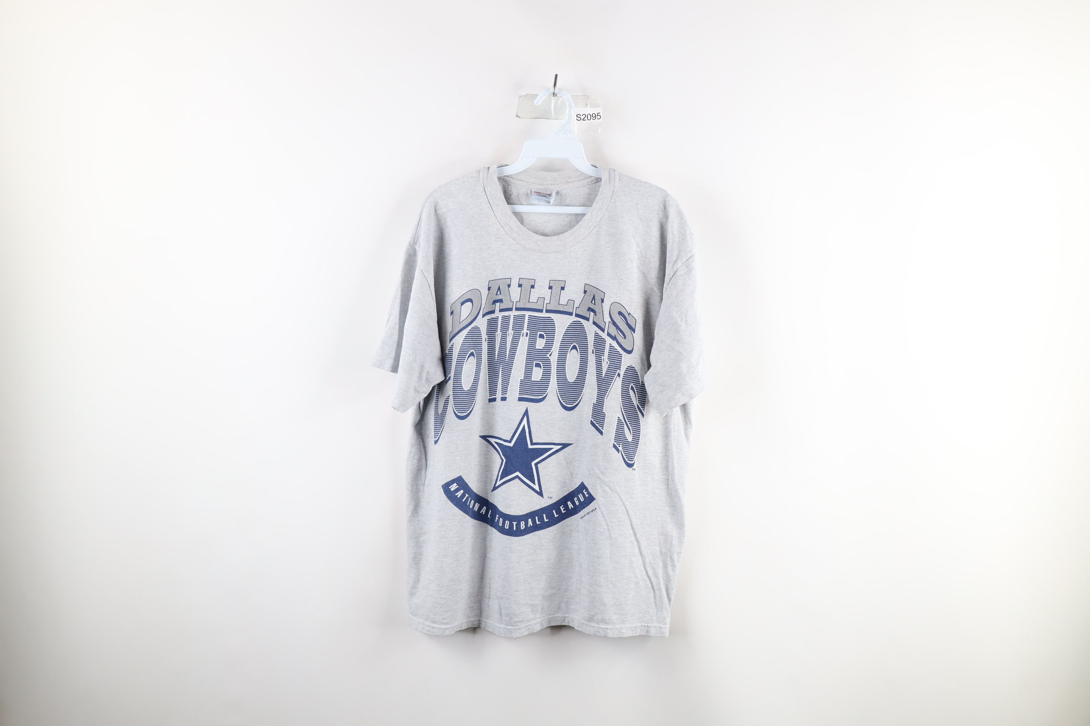 Vintage Vintage 90s Dallas Cowboys Football Short Sleeve T-Shirt Size US L / EU 52-54 / 3 - 1 Thumbnail