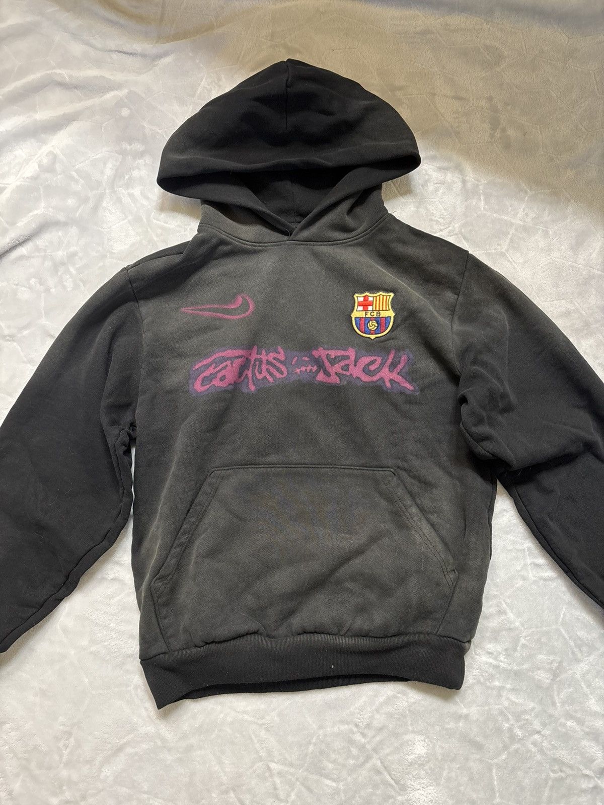 Travis Scott Travis Scott Barecelona Hoodie Size US S / EU 44-46 / 1 - 3 Thumbnail