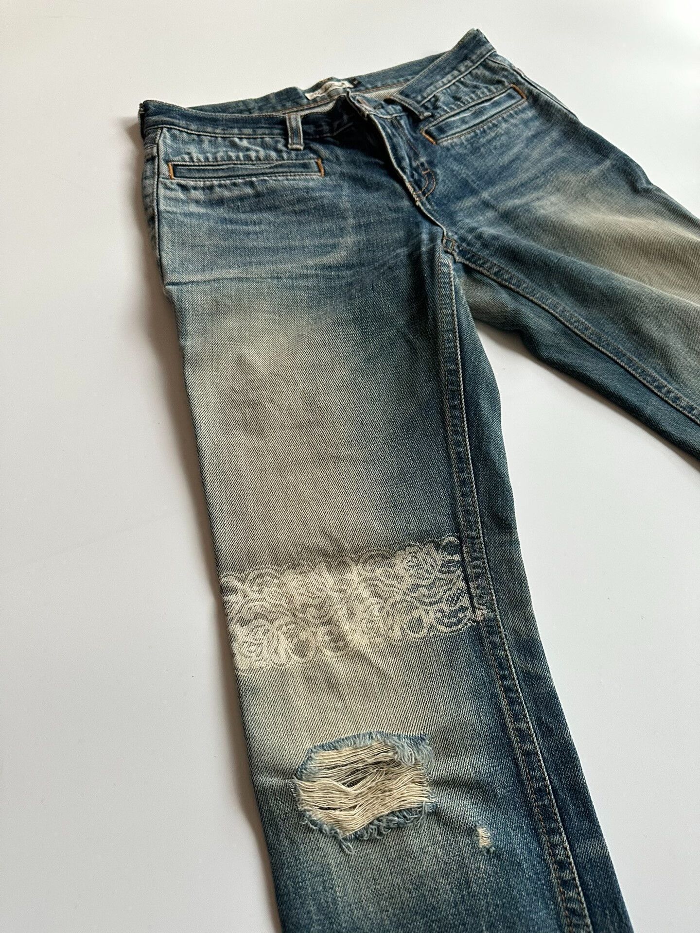 Undercover UNDERCOVER Beautiful Slim Cut Jeans Size US 28 / EU 44 - 1 Thumbnail