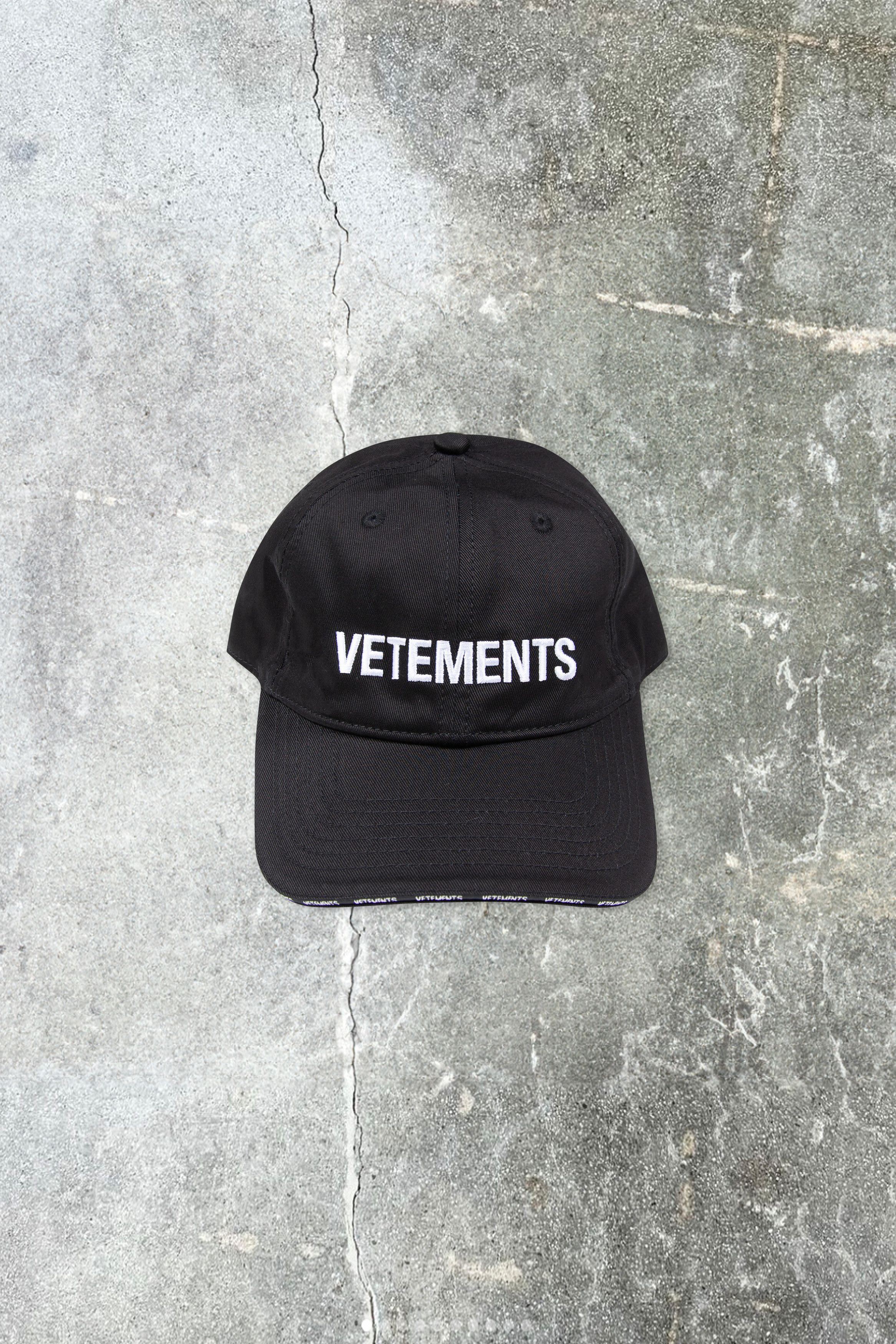 image of Vetements Black Iconic Logo Cap, Women's