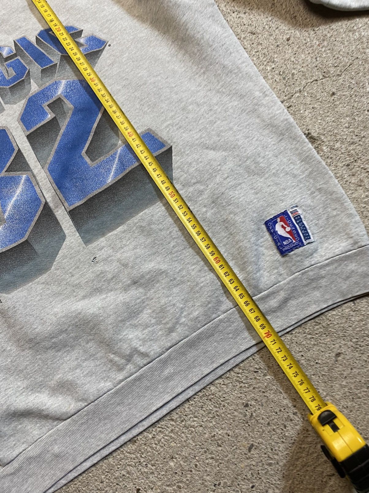 Vintage Nba sweatshirt trashed vintage distressed retro grey baggy Size US XL / EU 56 / 4 - 18 Thumbnail