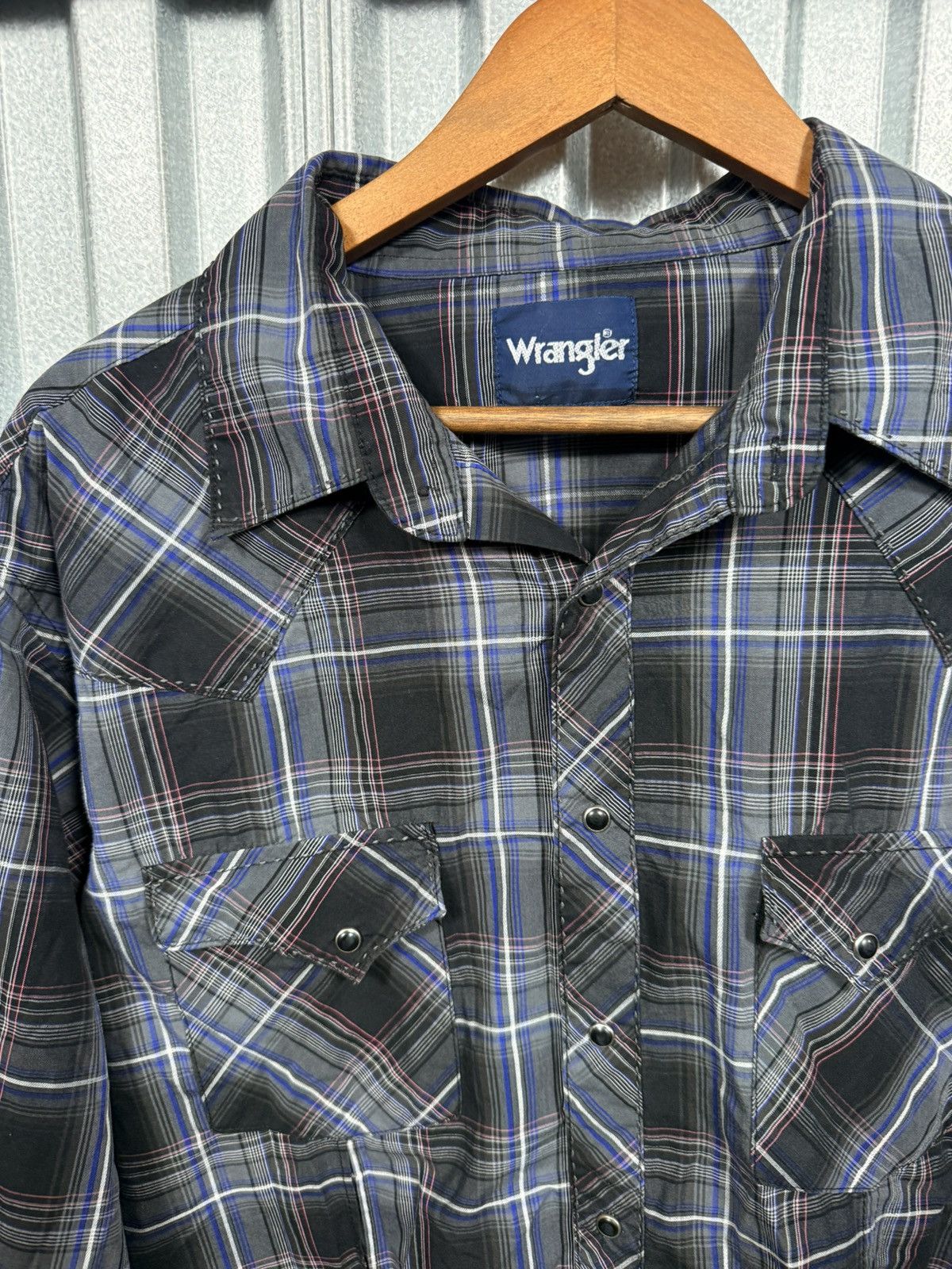 Wrangler Vintage Wrangler Western Pearl Snap Plaid Button Up Shirt Size US XL / EU 56 / 4 - 4 Thumbnail