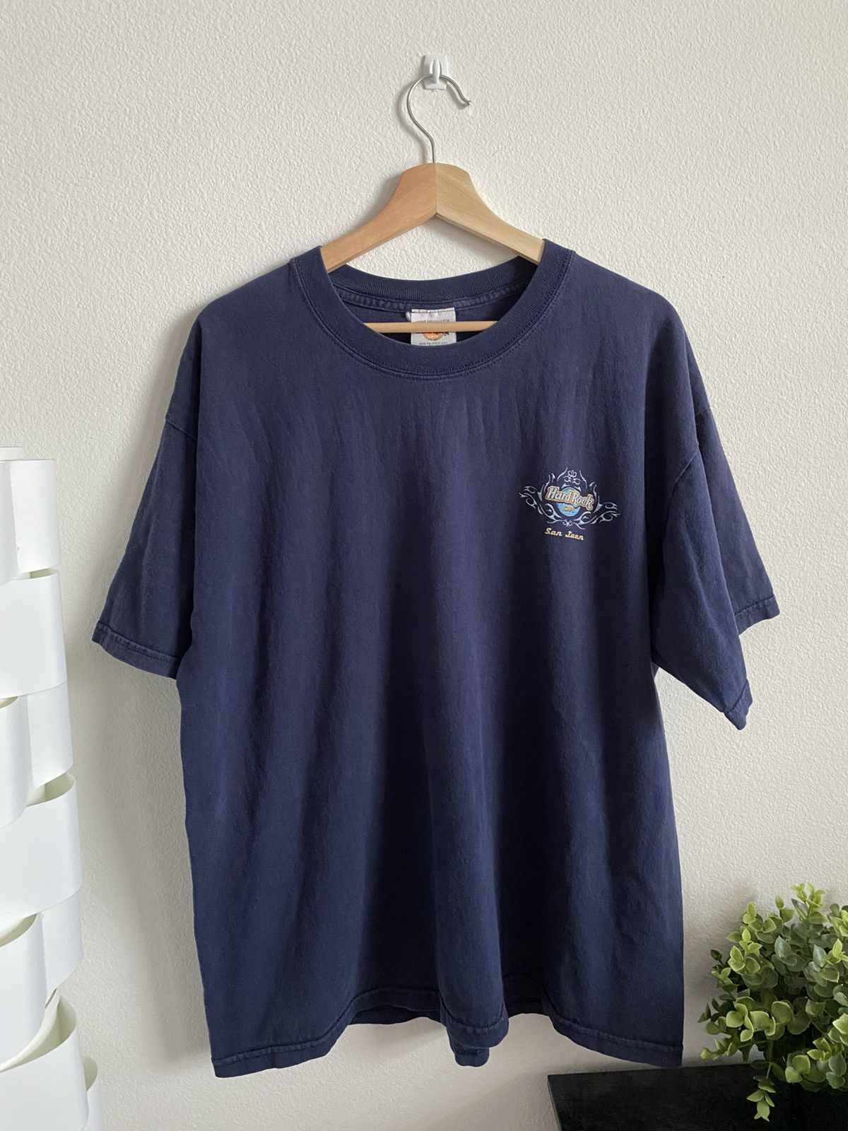 Hard Rock Cafe Vintage Flame Guitar Hard Rock Cafe Tee Size US XL / EU 56 / 4 - 2 Thumbnail