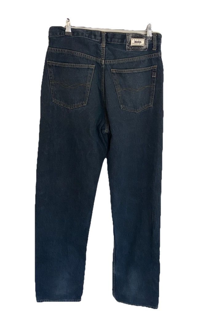 Hugo Boss Dark wash corduroy vibes Boss jeans with a classic fit jeans Size US 32 / EU 48 - 4 Thumbnail