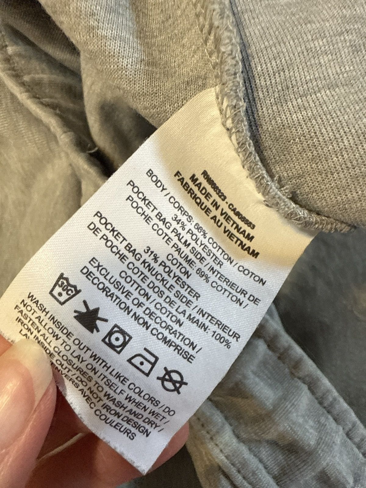 Nike Mens nike tech fleece size L grey Size US 40 / EU 56 - 6 Thumbnail