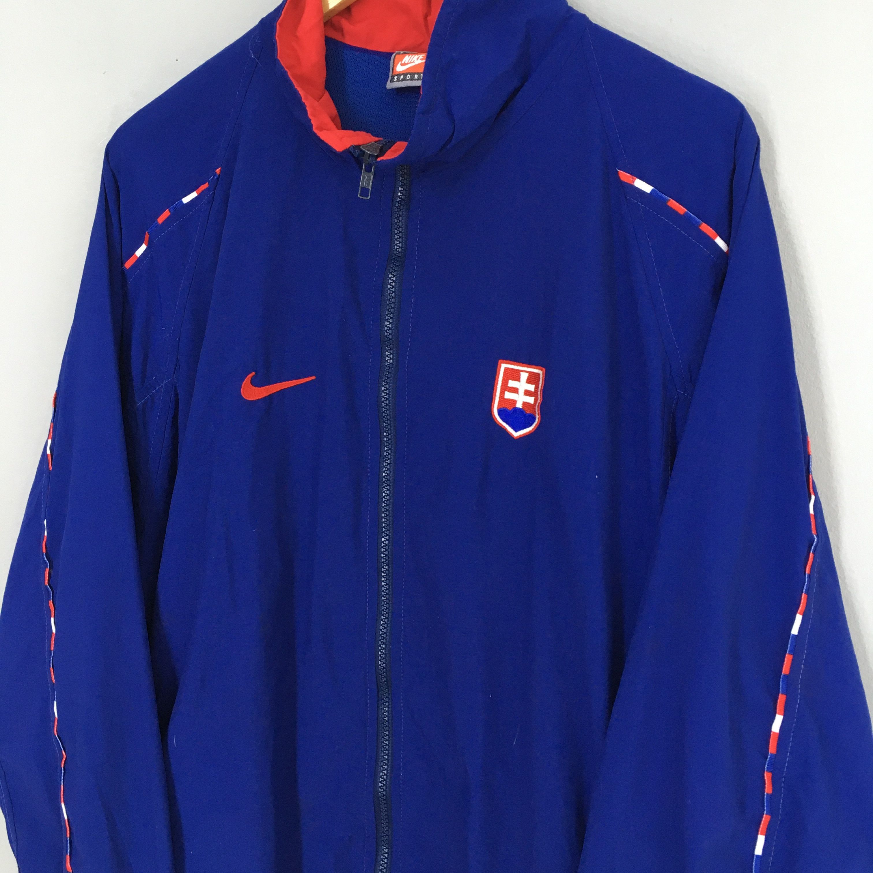 Nike Vintage 90s Nike Windbreaker Swoosh Nike Jacket Large Size US L / EU 52-54 / 3 - 4 Thumbnail