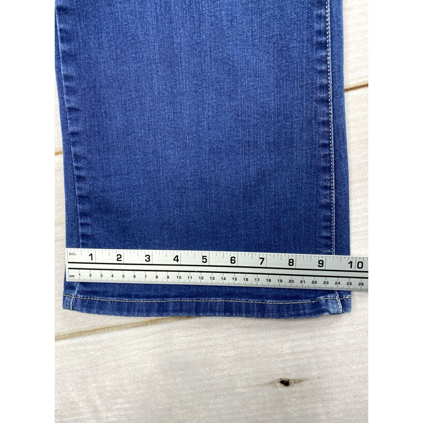 Levi's Levi's 515 Jeans Womens 16 Blue Denim Dark Wash Bootcut Regular Inseam 31" 5-Pocket Cotton Blend Stretch Denim Jeans Size 38" / US 16 / IT 52 - 5 Thumbnail