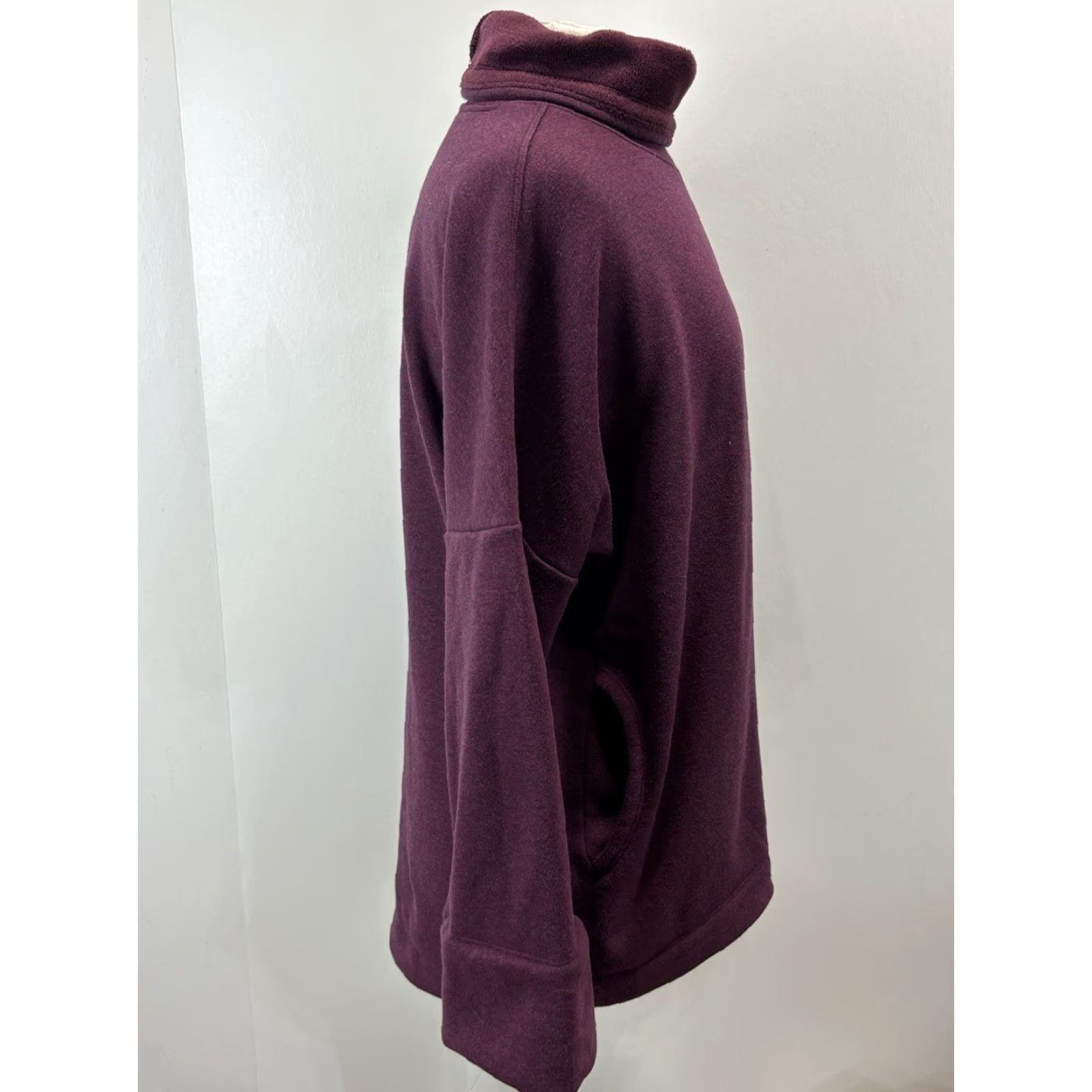 Athleta Athleta Cozy Karma Funnel Neck Oversized Sweatshirt Wine Burgundy Size M Women’s Size M / US 6-8 / IT 42-44 - 4 Thumbnail