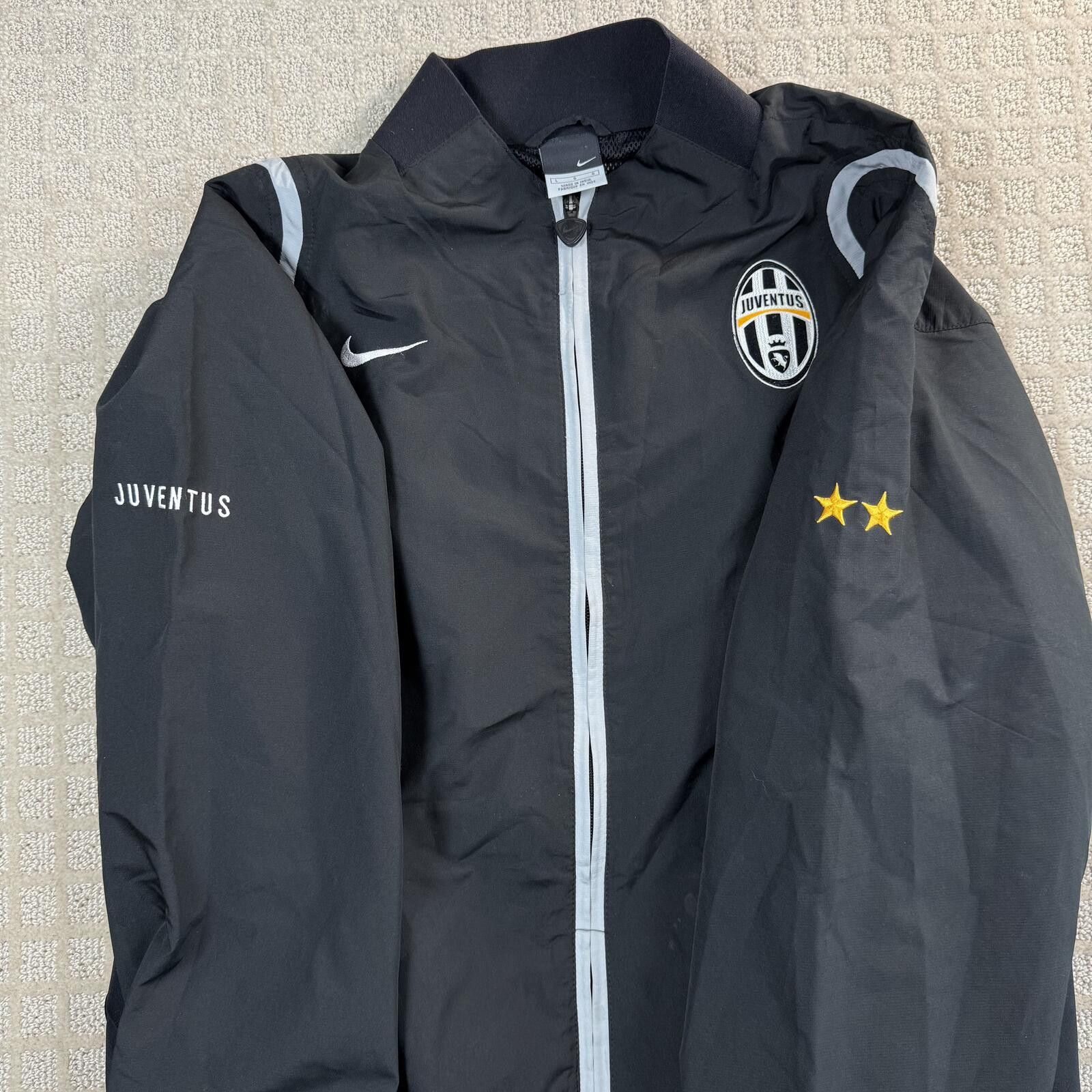 Nike Nike Juventus Track Jacket Black Zip Up Large Size US L / EU 52-54 / 3 - 6 Thumbnail