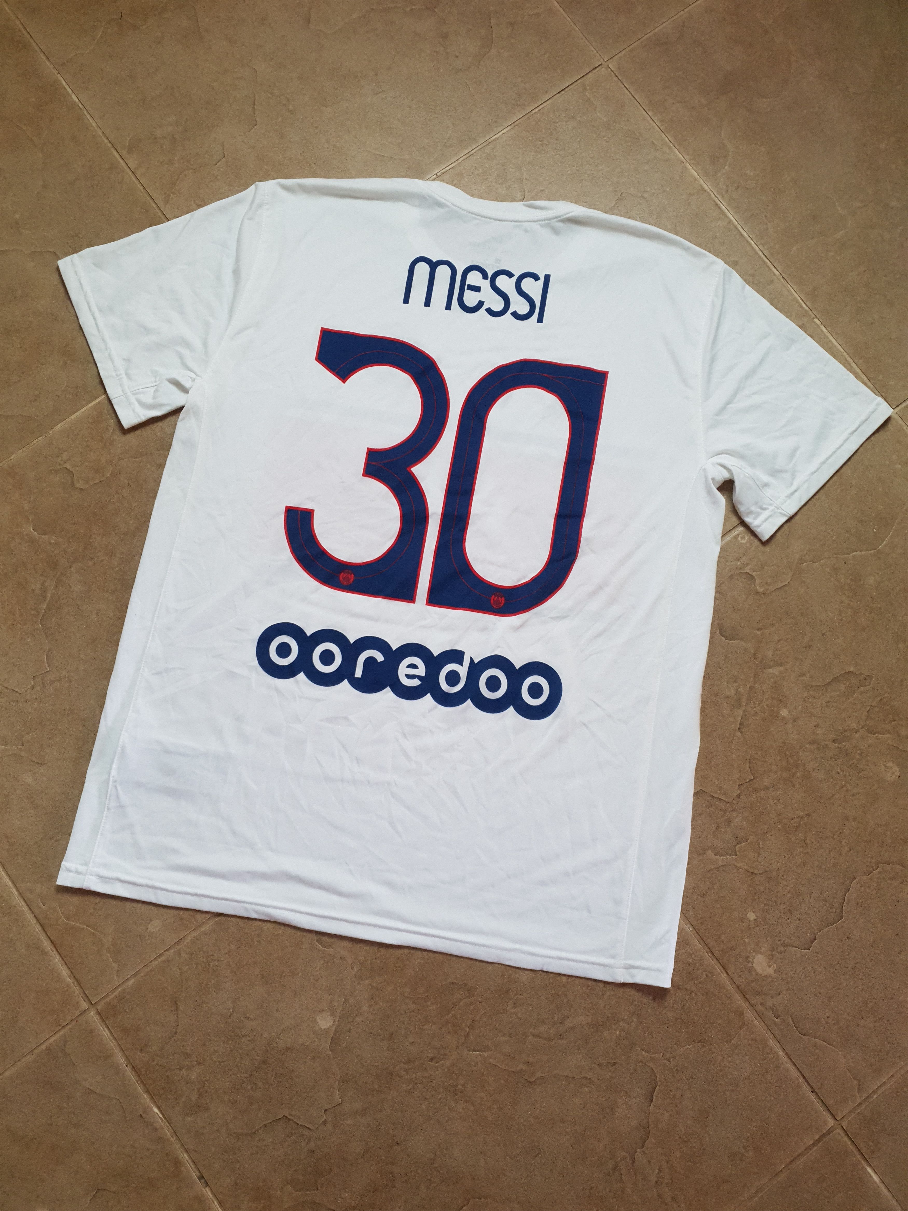 Nike T-shirt Nike Lionel Messi PSG 30 Size L Paris Saint Germain Size US L / EU 52-54 / 3 - 8 Thumbnail
